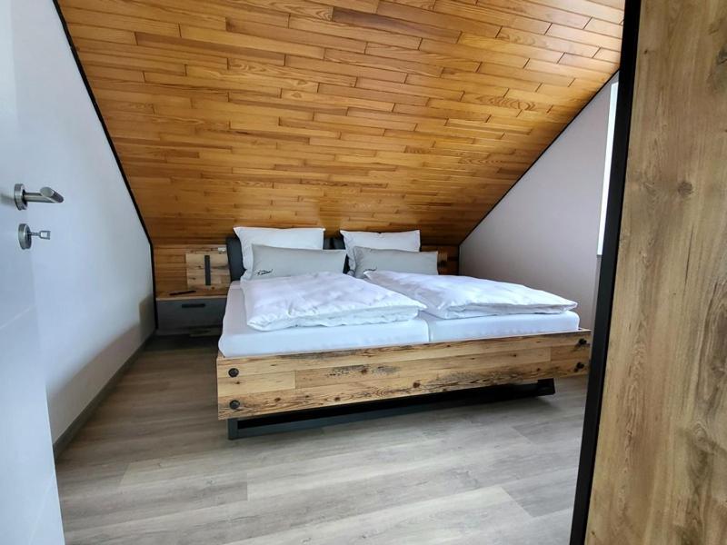 Kanino Monschau Exteriör bild